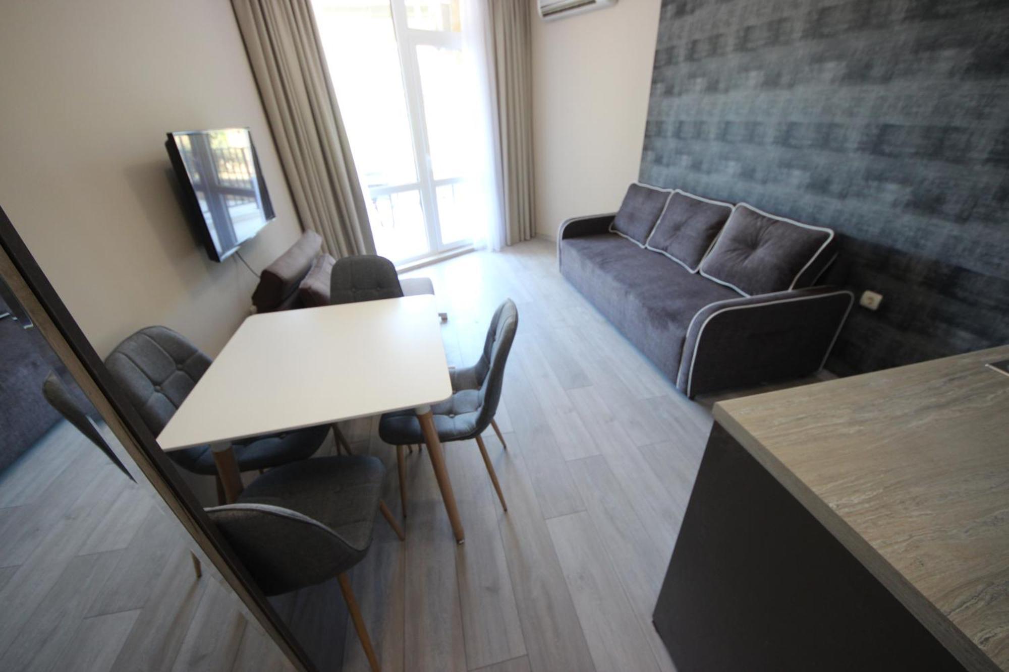 Menada Luxor Apartments Sveti Vlas Kamer foto