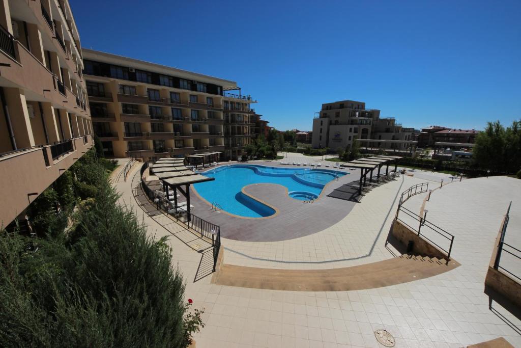 Menada Luxor Apartments Sveti Vlas Buitenkant foto
